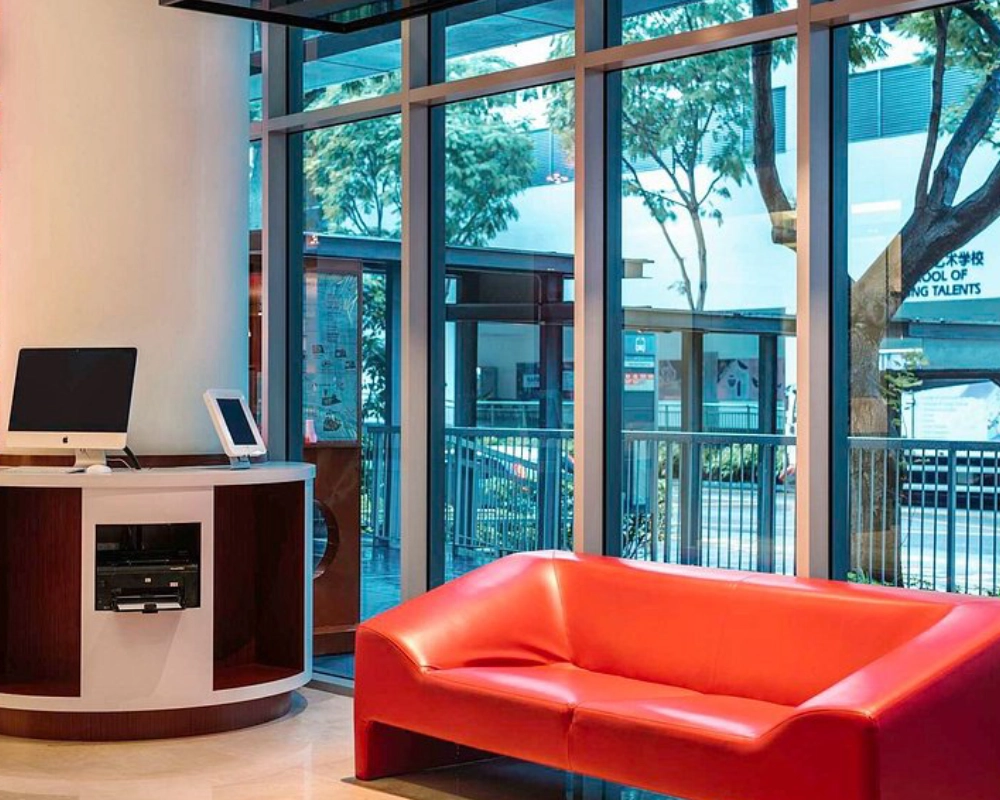 Hotel Vestíbulo Sofá de Cuero .